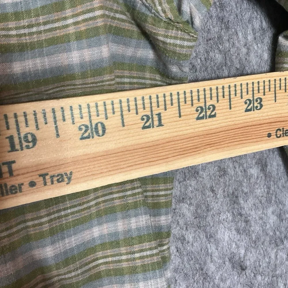 Banana Republic brand banana